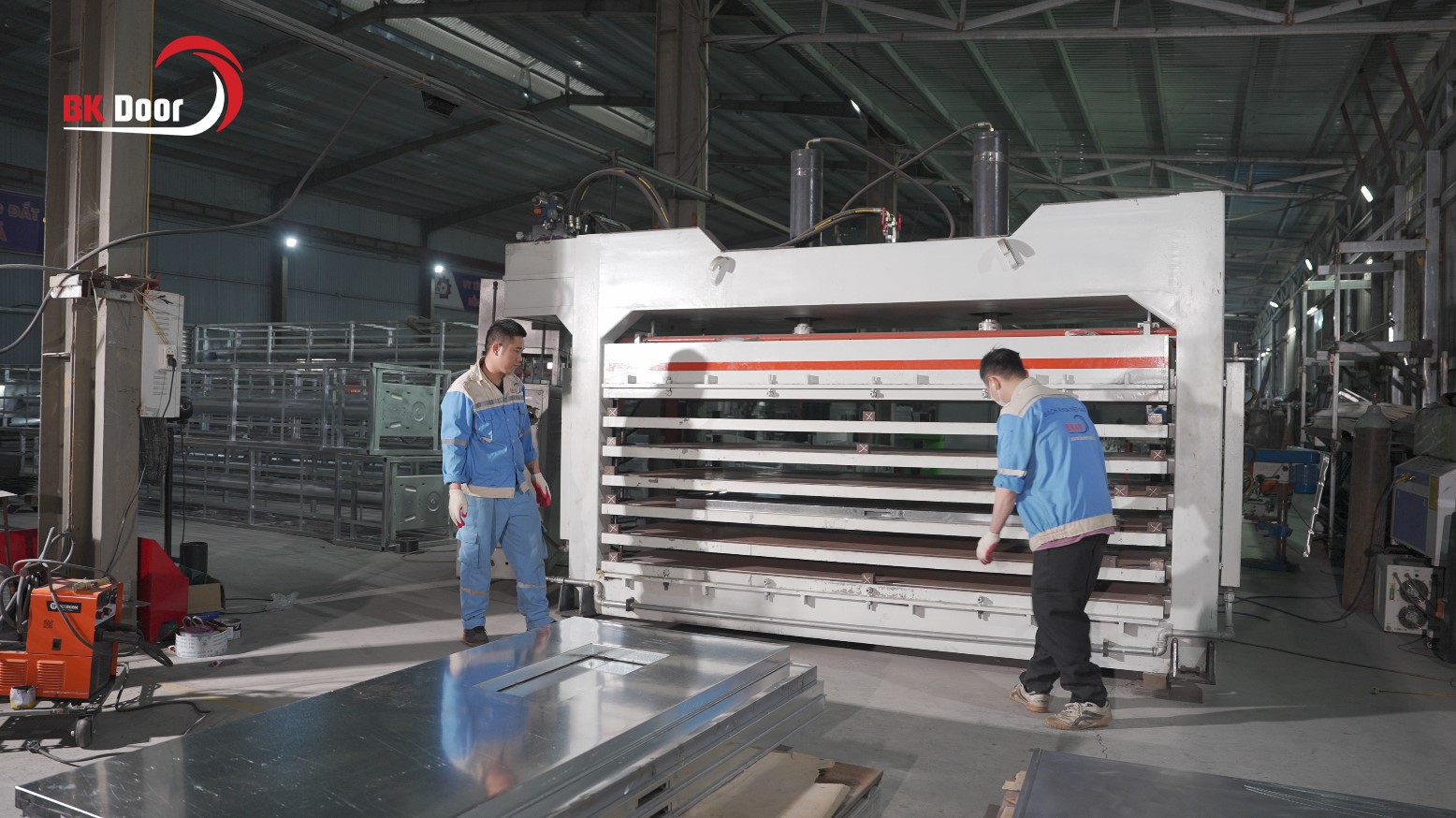 Cửa chống cháy BKDoor - giải pháp an toàn và thẩm mỹ cho công trình hiện đại