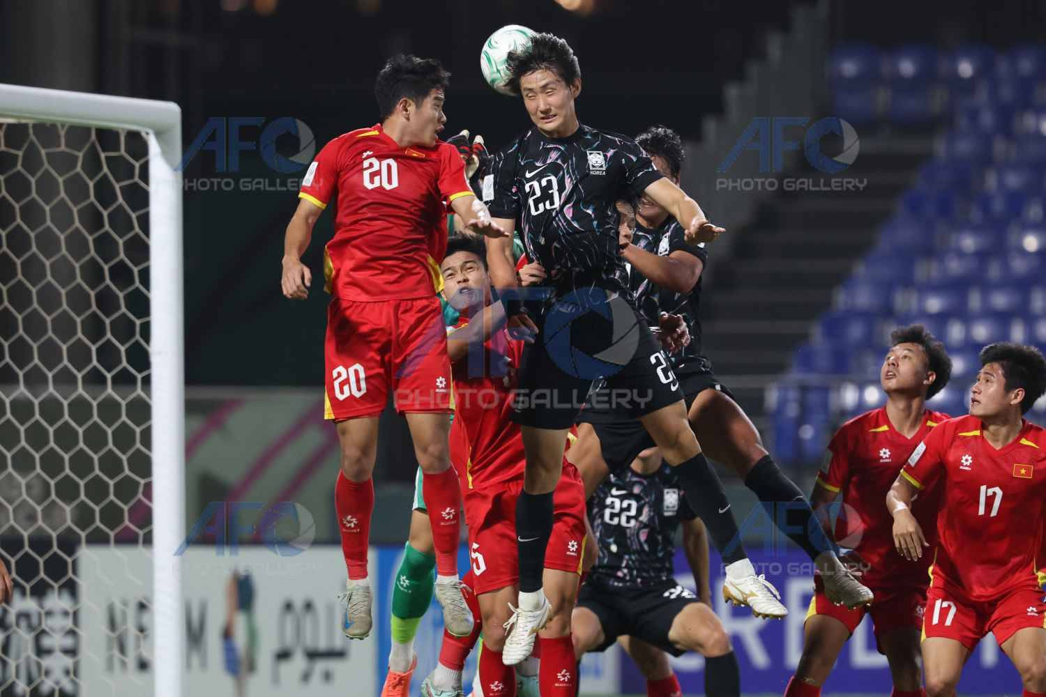 Thắng U23 Hàn Quốc sau loạt đá luân lưu, U23 Việt Nam giành HCĐ châu Á